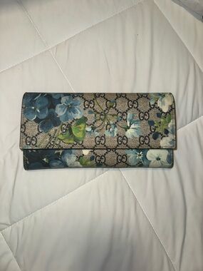 Gucci Blue Floral GG Continental Wallet on Chain
